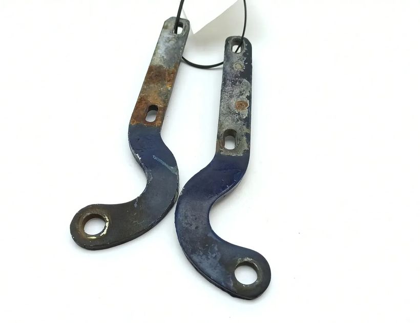 MERCEDES-BENZ W115 1 generation (1968-1976) Främre höger motorhuvsgångjärn 30246318