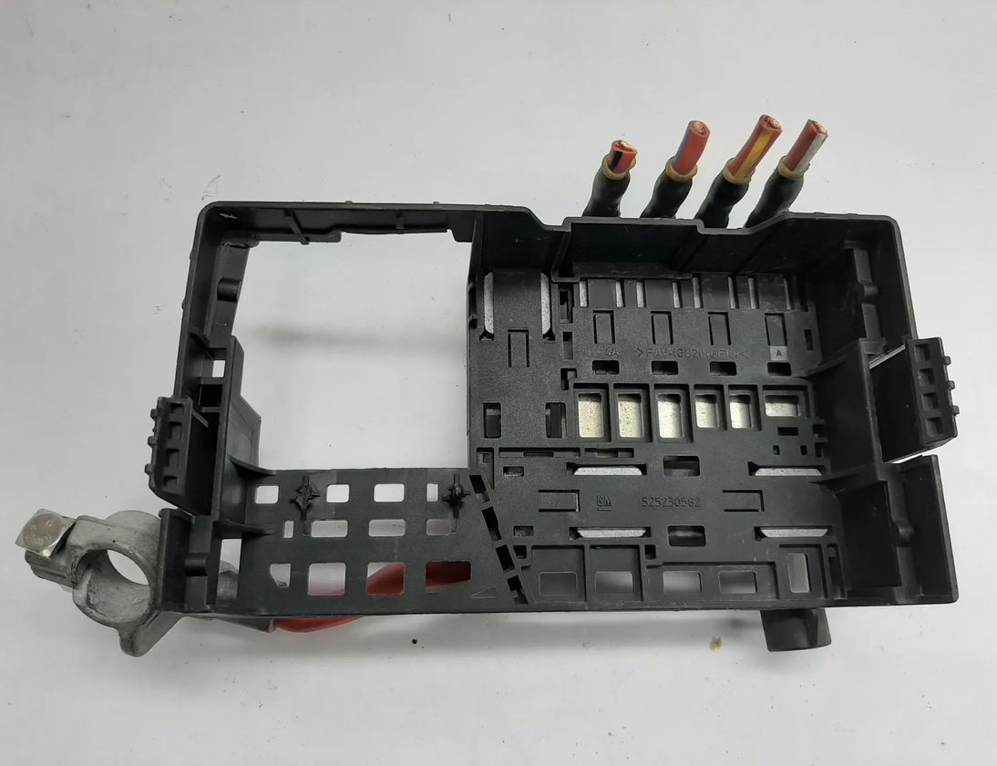 OPEL Insignia A (2008-2016) Batterikabeländar 525230582,13358922 12069917
