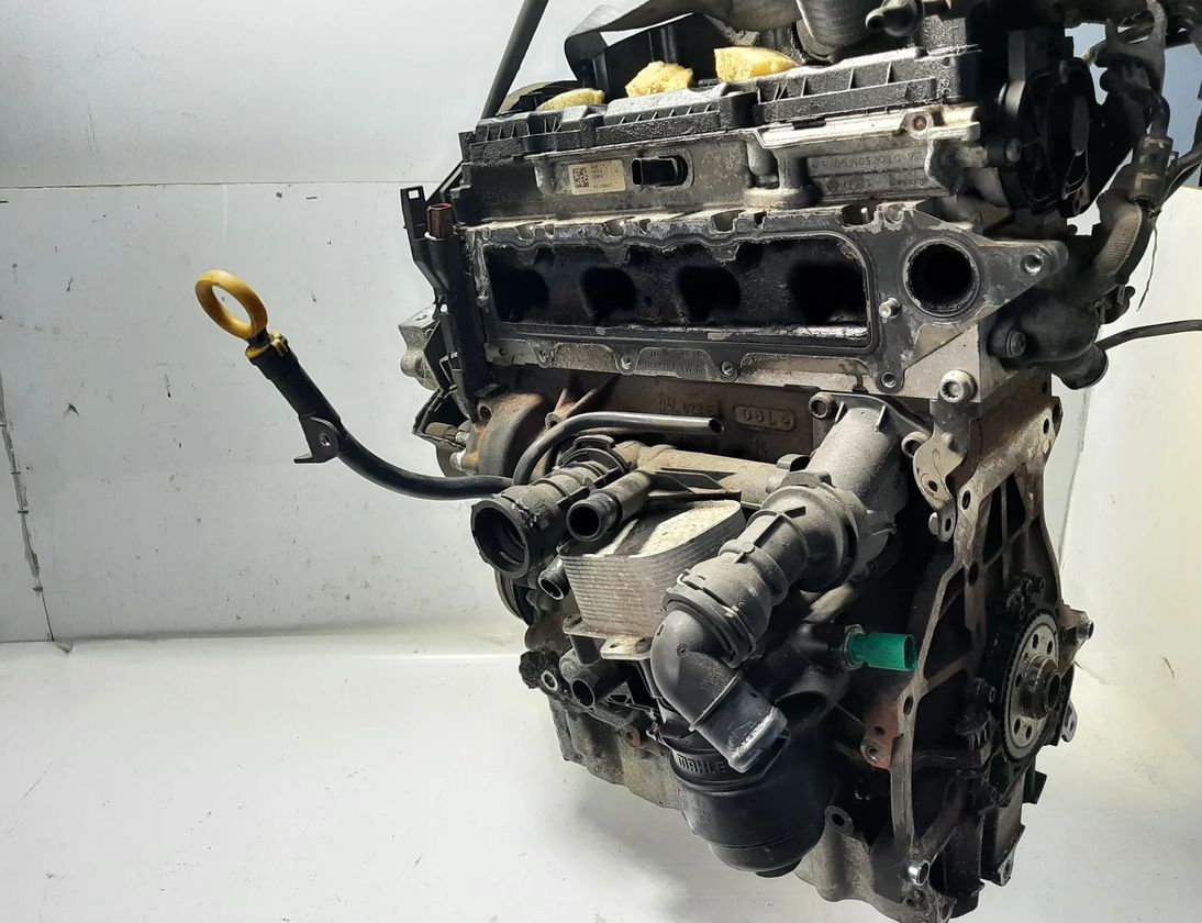 VOLKSWAGEN Passat B8 (2014-2023) Motor DCX,DCXA 26997807