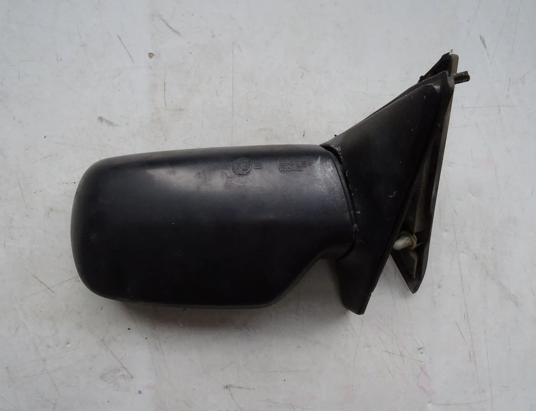 TOYOTA Corolla 1 generation E10 (1966-1970) Vänster sidospegel 00737,02737 28598393