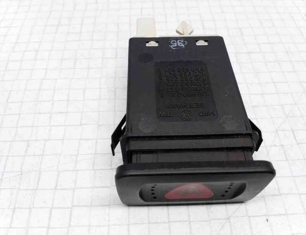 VOLKSWAGEN Golf 4 generation (1997-2006) Fara knapp 1J0953235H,1J0953235J,1J0959621E 32499090