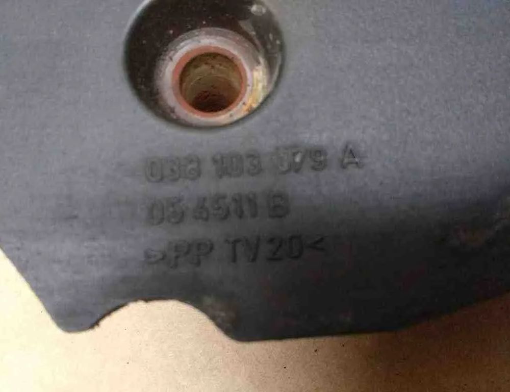 AUDI A4 B6/8E (2000-2005) Kuggremsskydd 038103079A,054511B 32501863