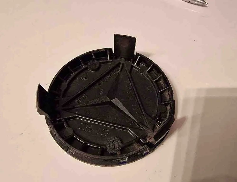 MERCEDES-BENZ C-Class W203/S203/CL203 (2000-2008) Hjulskydd A1714000025 32508863