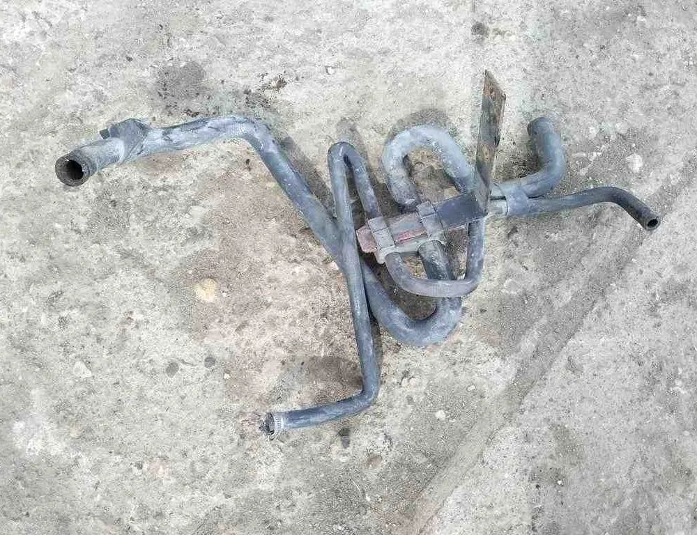 MERCEDES-BENZ Sprinter 1 generation (903) (1995-2006) Kylvätskeslangrör 32524900