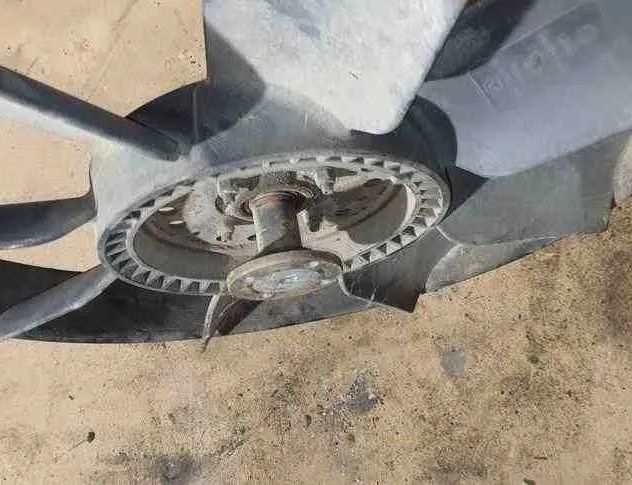 MERCEDES-BENZ Sprinter 1 generation (903) (1995-2006) Fläktblad 9042050406 32628167