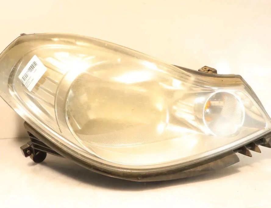 RENAULT Thalia 1 generation  (2002-2008) Fram höger strålkastare 32903133