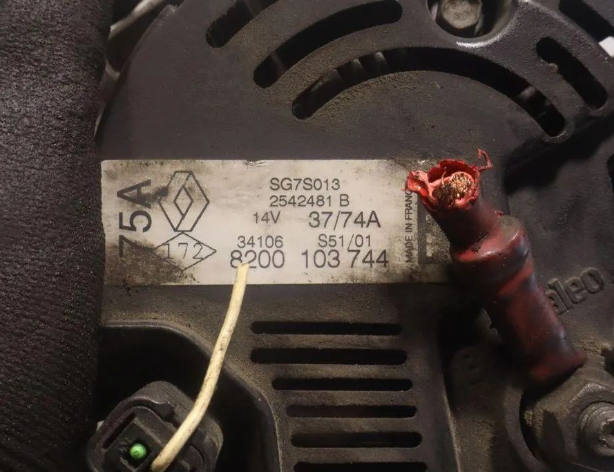 RENAULT Thalia 1 generation  (2002-2008) Generator 2542481B 32904855