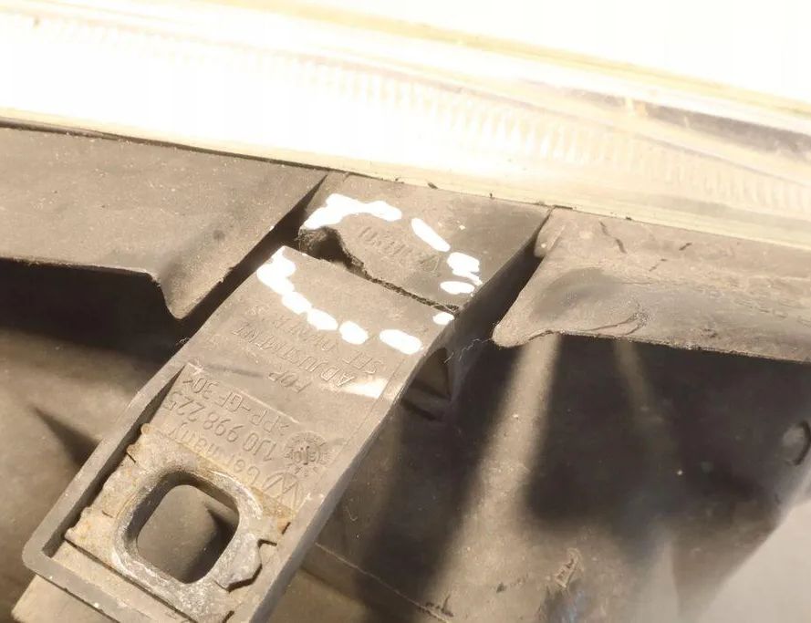 VOLKSWAGEN Gol G4 (2005-2010) Fram höger strålkastare 32911788