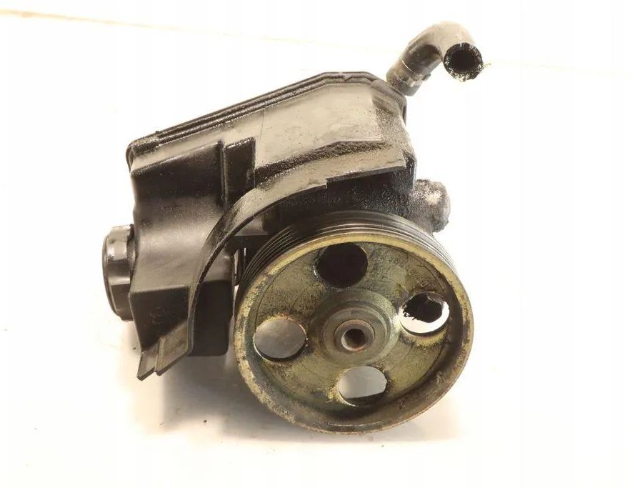 PEUGEOT 206 1 generation (1998-2009) Servostyrningspump 32913707