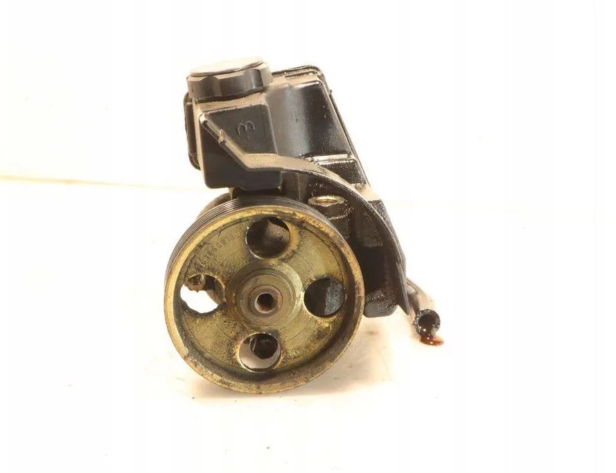 PEUGEOT 206 1 generation (1998-2009) Servostyrningspump 32913707