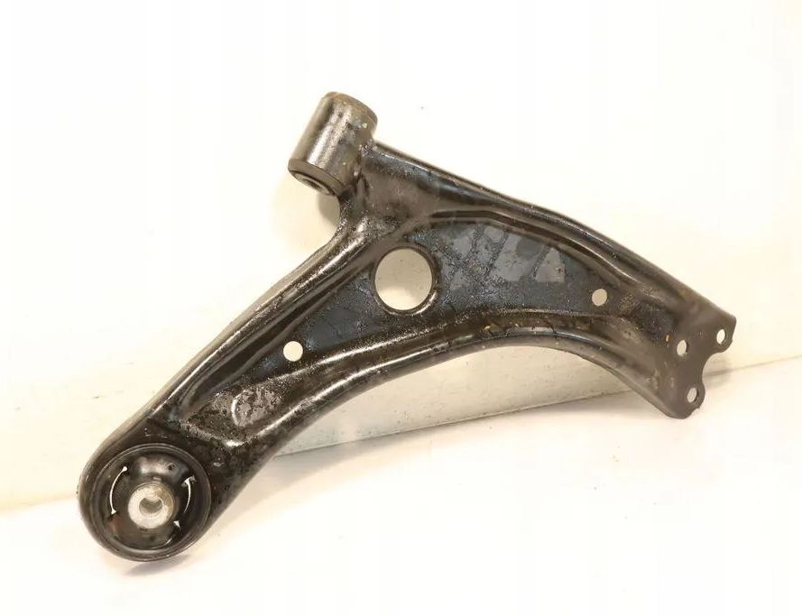 TOYOTA Aygo 2 generation (2014-2024) Främre vänster böjd gaffel 32914519