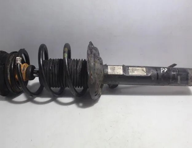 VOLKSWAGEN Touran 3 generation (2015-2023) Stötdämpare fram höger 32923726