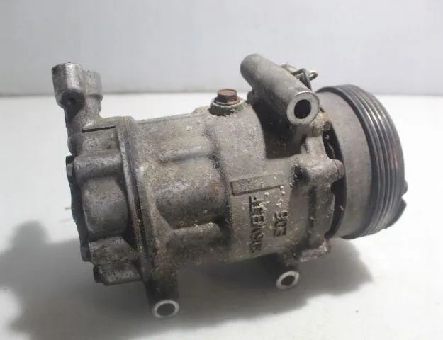 RENAULT Thalia 1 generation (2002-2008) Luftkonditioneringspump SD6V12 32924482