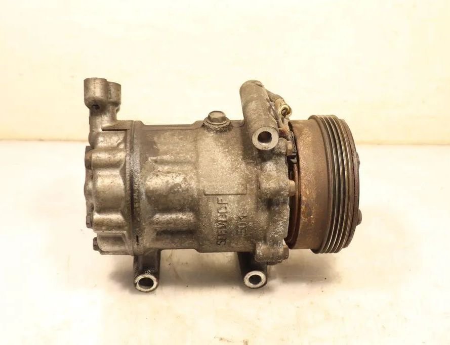 RENAULT Thalia 2 generation (2008-2012) Luftkonditioneringspump 32937487