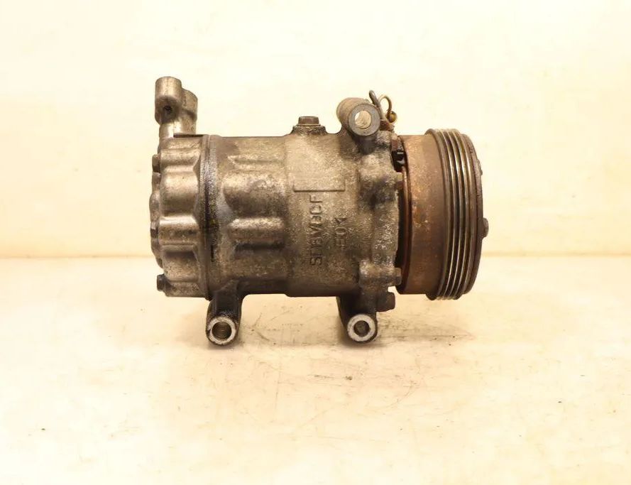 RENAULT Thalia 2 generation (2008-2012) Luftkonditioneringspump 32937487