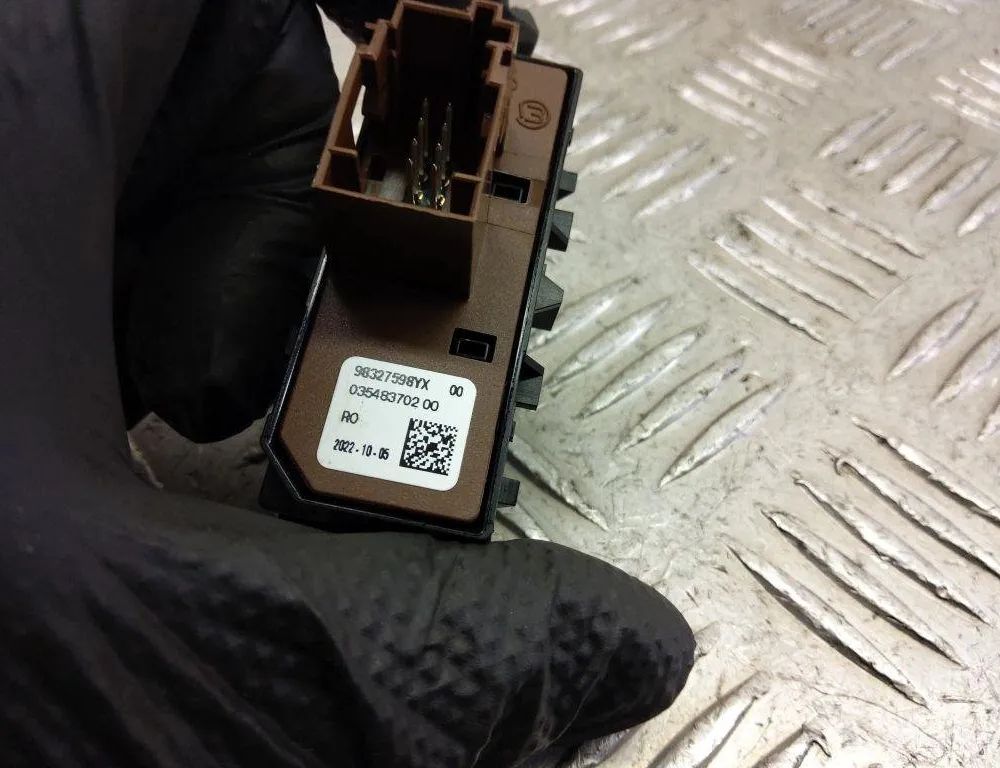 OPEL Mokka 2 generation (2021-2023) Växlar 98327598YX 30999131