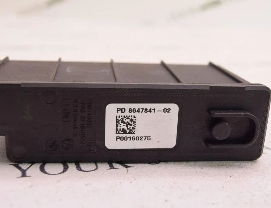 BMW X1 F48/F49 (2015-2023) Strömfördelningslåda 8647841 30999565