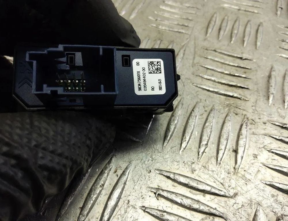 OPEL Mokka 2 generation (2021-2023) Växlar 98347566yX 31014954