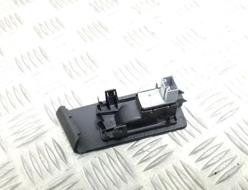 VOLKSWAGEN Passat B7 (2010-2015) Vänster bakdörr fönsterkontrollbrytare 3AA868749,7L6959855B 34712832