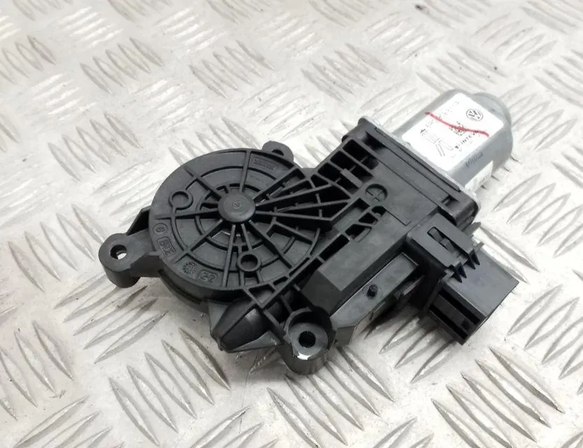 VOLKSWAGEN Amarok 1 generation (2010-2022) Vänster bakdörr Fönsterkontrollmotor 6R0959811P 34720622