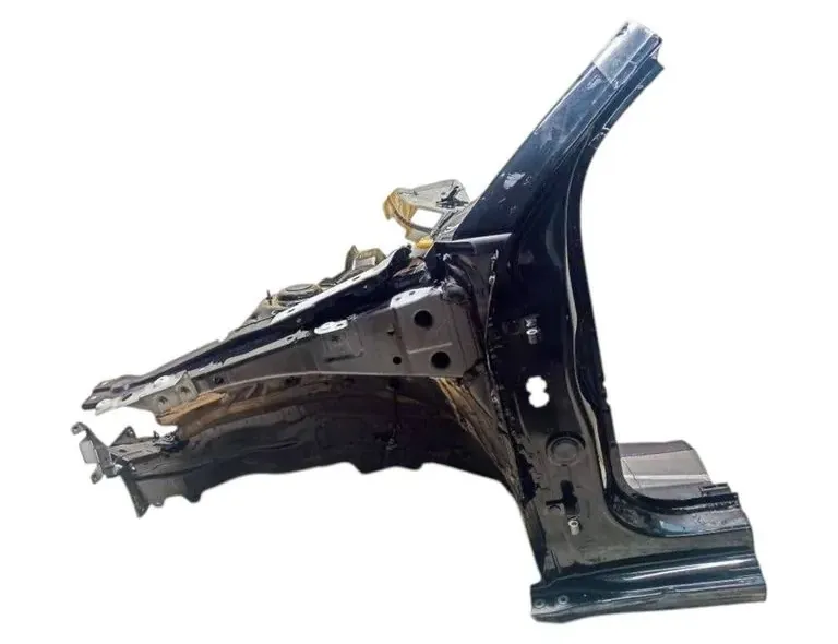 AUDI A1 GB (2018-2024) Främre vänstra kvarten 82A821135 33535012