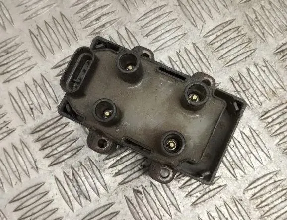 RENAULT Twingo 1 generation (1993-2007) Högspännings tändspole 7700274008 32015894