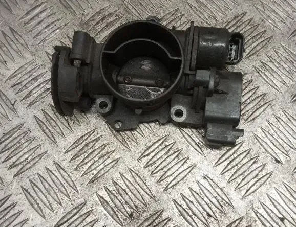 PEUGEOT 206 1 generation (1998-2009) Gasspjällskropp 9642473280 32022111