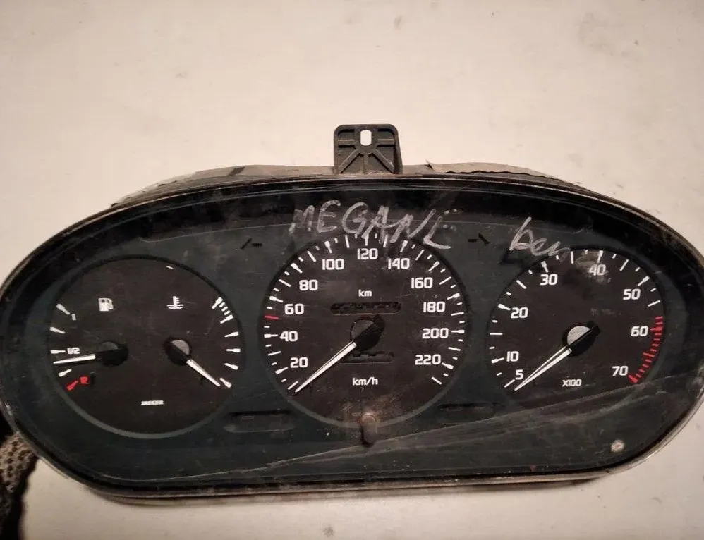 RENAULT Megane 1 generation (1995-2003) Hastighetsmätare 7700839644 32027467
