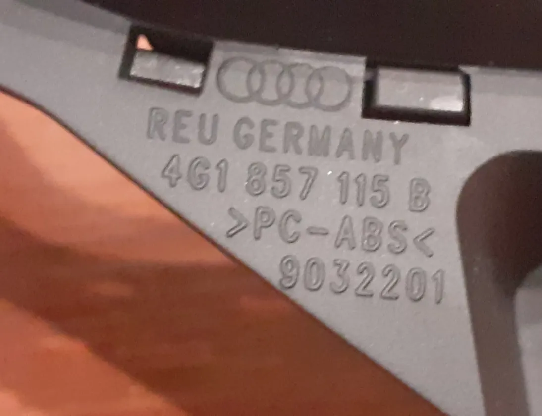 AUDI A6 C7/4G (2010-2020) Höger baksätesspänne #5772,9032201,4G1857115B 13777170