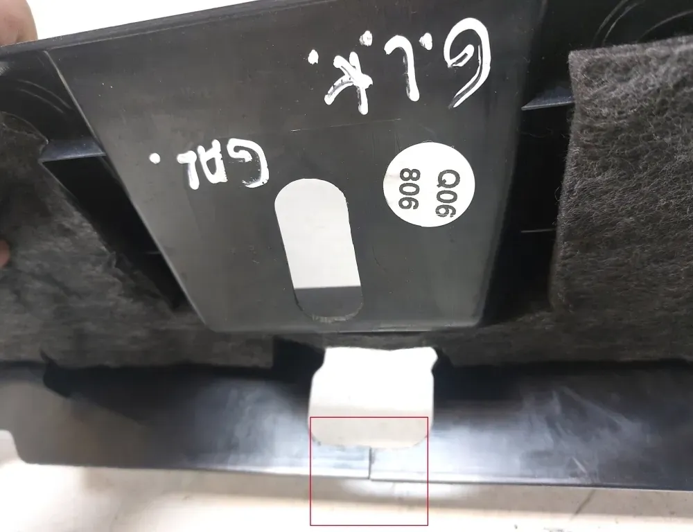 MERCEDES-BENZ GLK-Class X204 (2008-2015) Trunk Lock Trim A2046901987 33479010