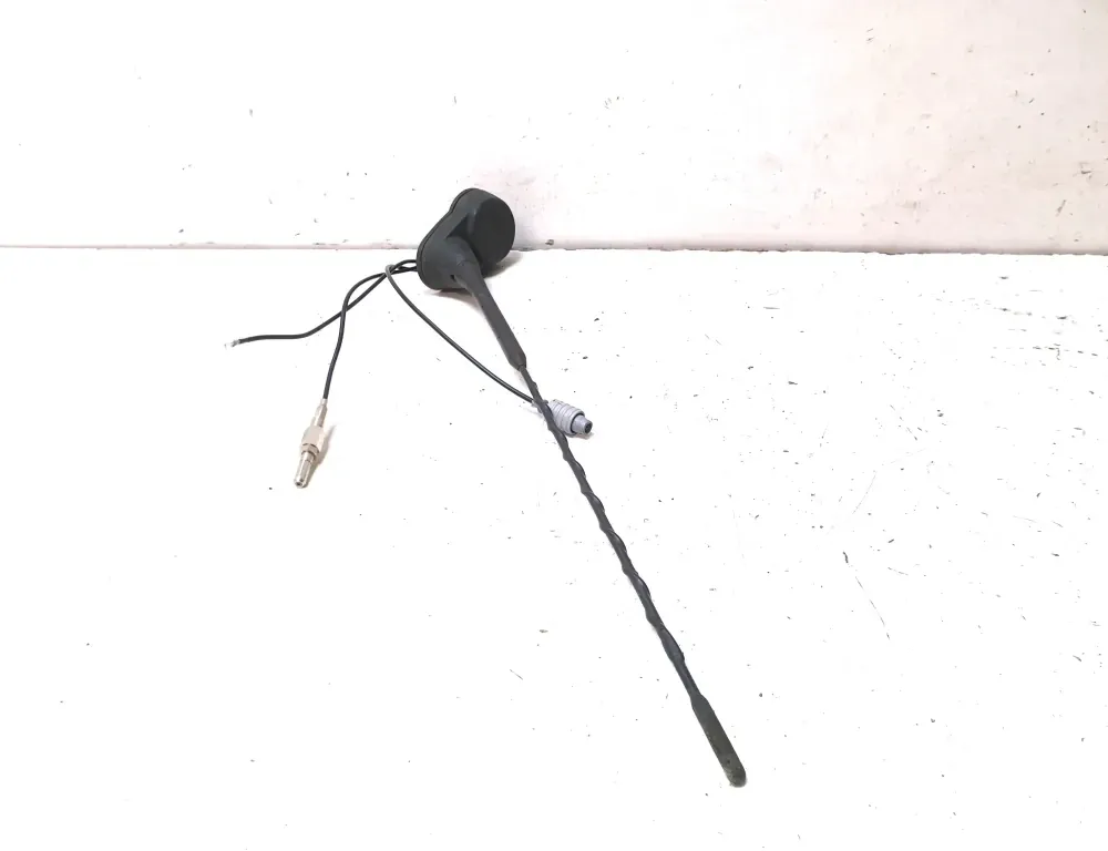 SKODA Superb 1 generation (2001-2008) Antenn 33508265