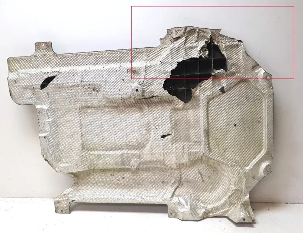 MERCEDES-BENZ C-Class W204/S204/C204 (2004-2015) Motorkåpa A2045203323 33529394