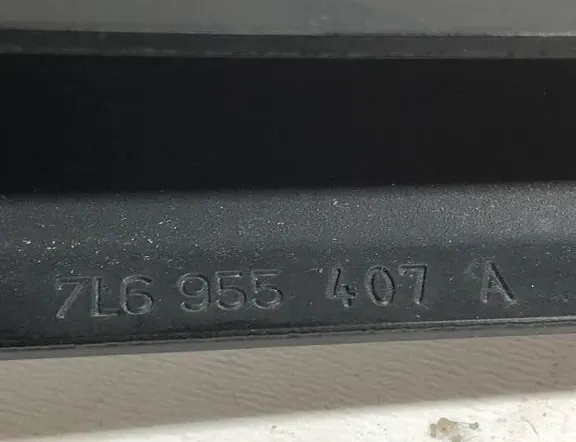 VOLKSWAGEN Touareg 1 generation (2002-2010) främre torkararmar 7L6955407A 33316683