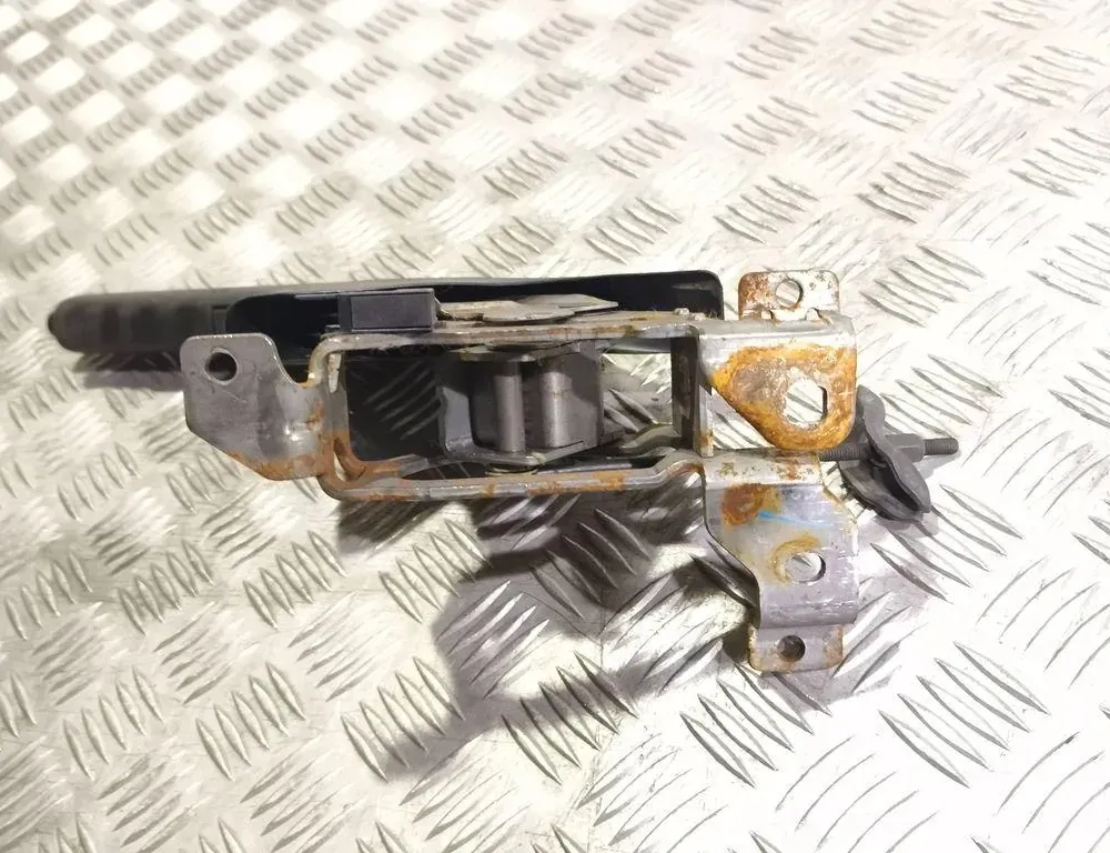 SKODA Octavia 2 generation (2004-2013) Parkeringsbromsmekanism 1z1711303 33187353