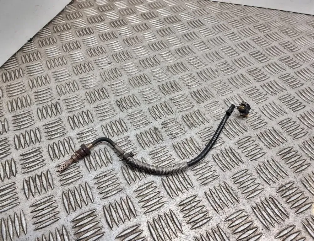 MERCEDES-BENZ E-Class W211/S211 (2002-2009) Avgastemperaturgivare A0081533628 33380363