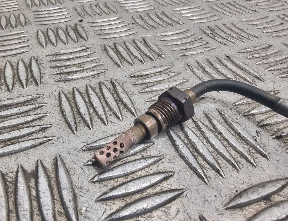 MERCEDES-BENZ E-Class W211/S211 (2002-2009) Avgastemperaturgivare A0081533628 33380363