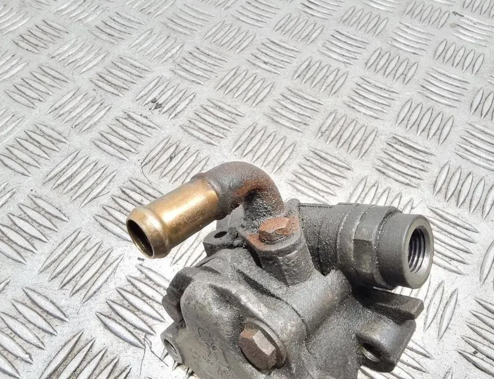 SEAT Cordoba 2 generation (1999-2009) Servostyrningspump 1j0422154b 33517718