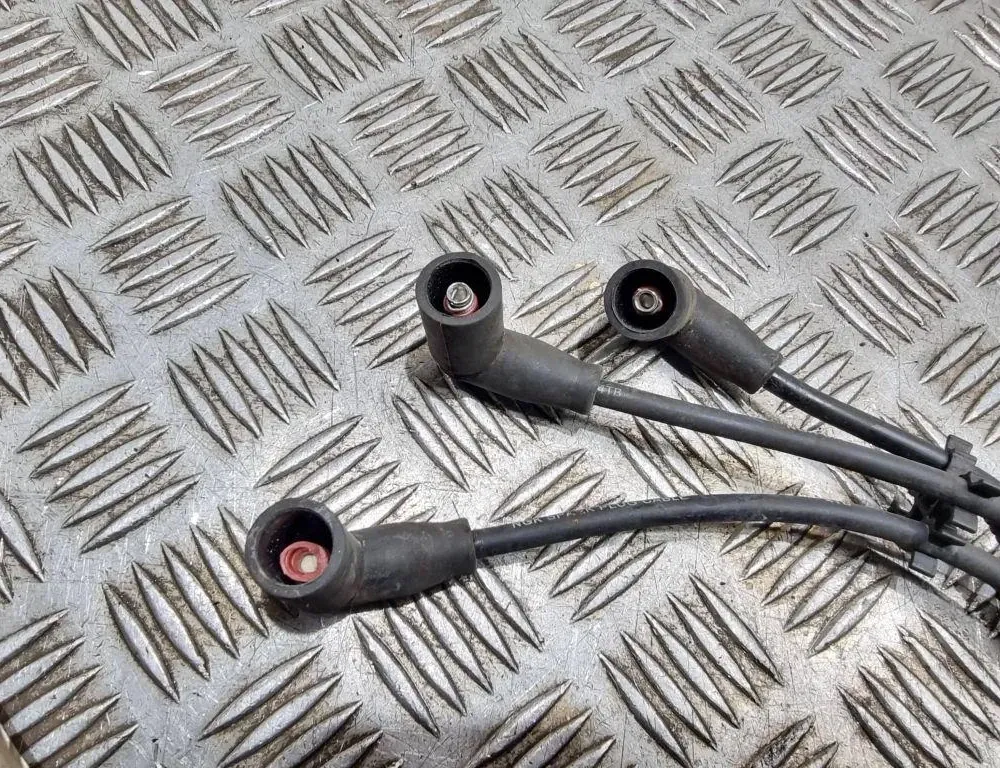 VOLKSWAGEN Golf 6 generation (2008-2015) Högspänningständningskabel (kontaktkabel) 34988409