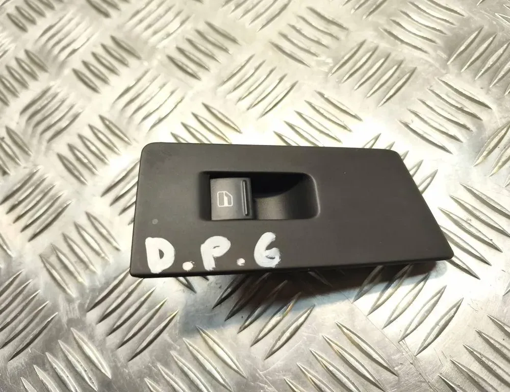 VOLKSWAGEN Passat B7 (2010-2015) Bakre höger dörrfönsterkontrollbrytare 3AA868750 34062747