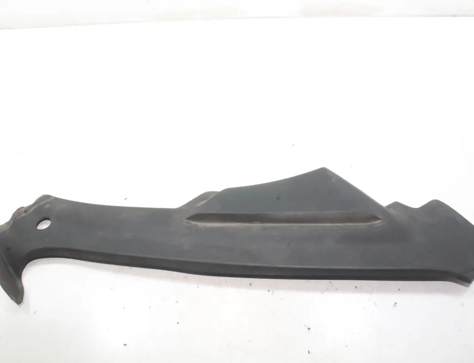 AUDI A7 C7/4G (2010-2020) Främre höger strålkastarlist 4G8805286C 33111000