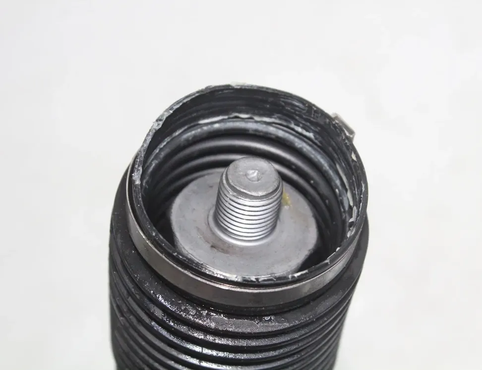 VOLKSWAGEN ID.4 1 generation (2020-2023) Styrstag på höger sida 33467156