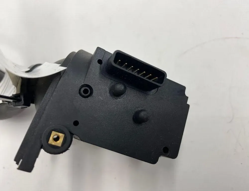 AUDI A6 C6/4F (2004-2011) Farthållarspaksratt 4E0953521 33271905