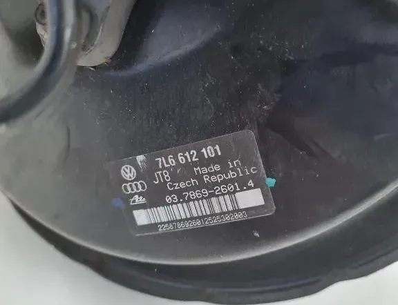 VOLKSWAGEN Touareg 1 generation (2002-2010) Bromsservoförstärkare 7L6612101 33389658