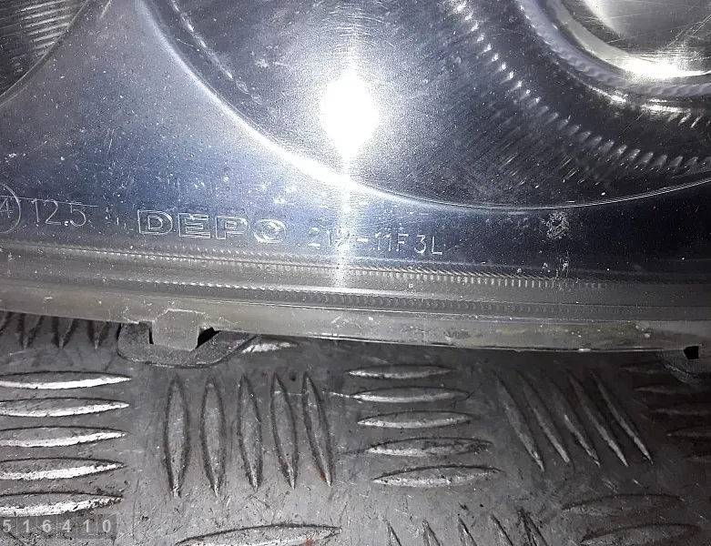 LAND ROVER Defender 1 generation (1983-2016) Fram höger strålkastare 21211f3l 33525546