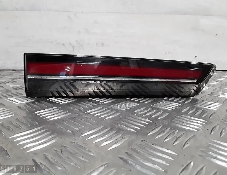 PEUGEOT Partner 2 generation (2008-2023) Höger Baklucka Bakljus 9833944480 33532810