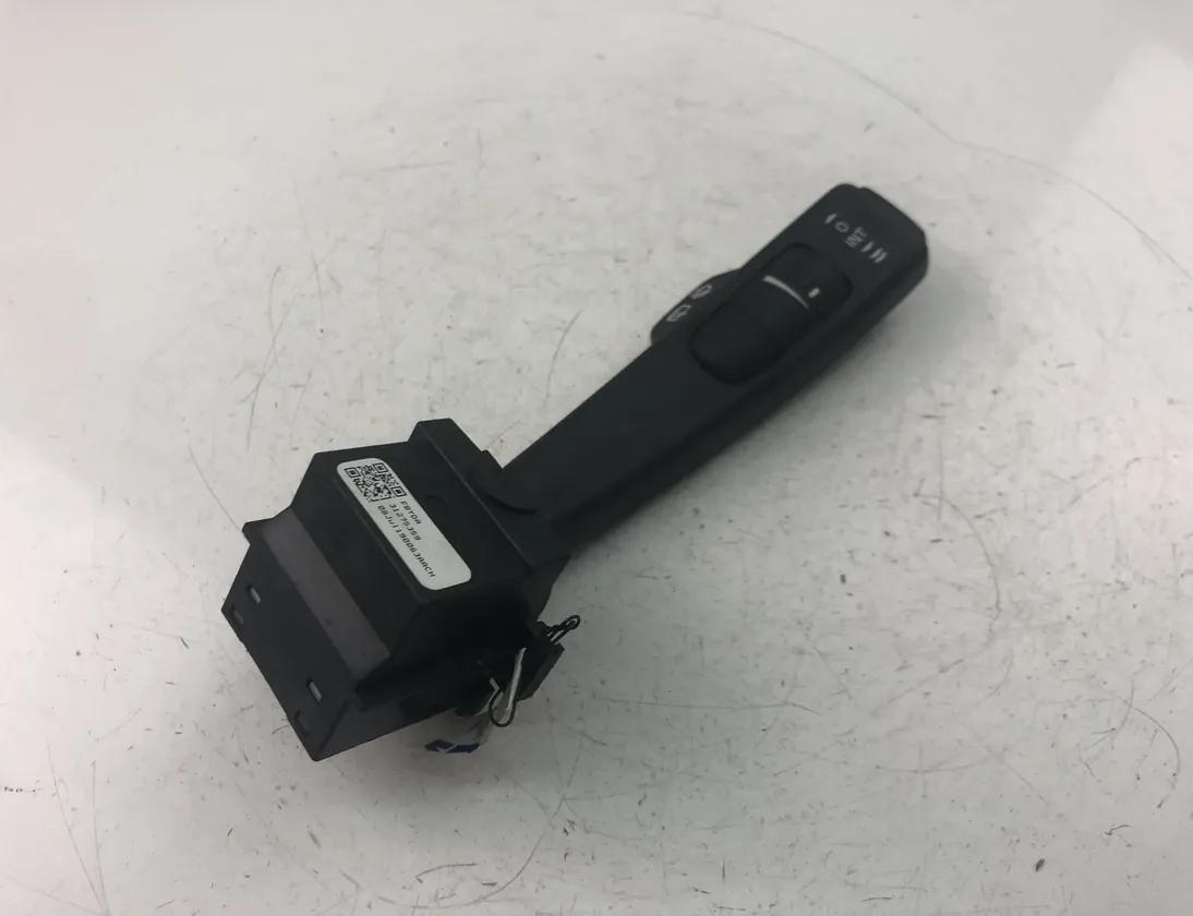 VOLVO V70 3 generation (2007-2020) Indikeringstorkarspaksbrytare 31275359 15442199
