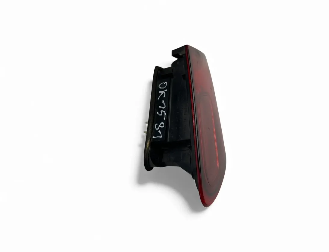 OPEL Astra J (2009-2020) Vänster bakljus bak 13360791 33508591