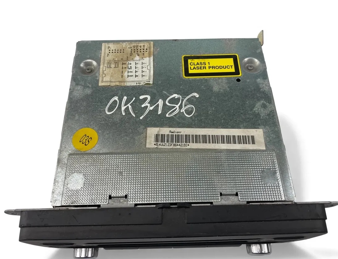 VOLKSWAGEN Passat B6 (2005-2010) Musikspelare utan GPS 1K0035186P 33515989