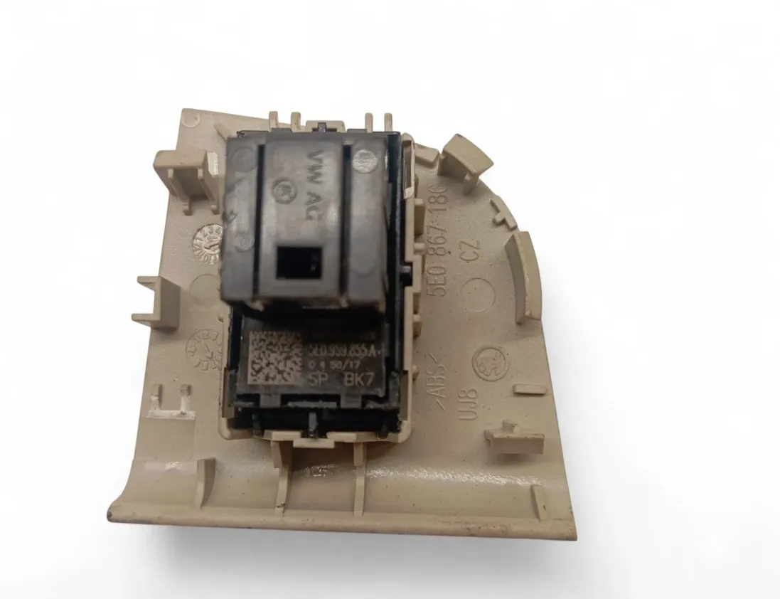 SKODA Octavia 3 generation (2013-2020) Vänster bakdörr fönsterkontrollbrytare 5E0959855A 30776922