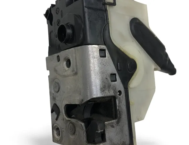 PEUGEOT 208 Peugeot 208 (2012-2015) Främre höger dörrlås 96555516VV 33326150